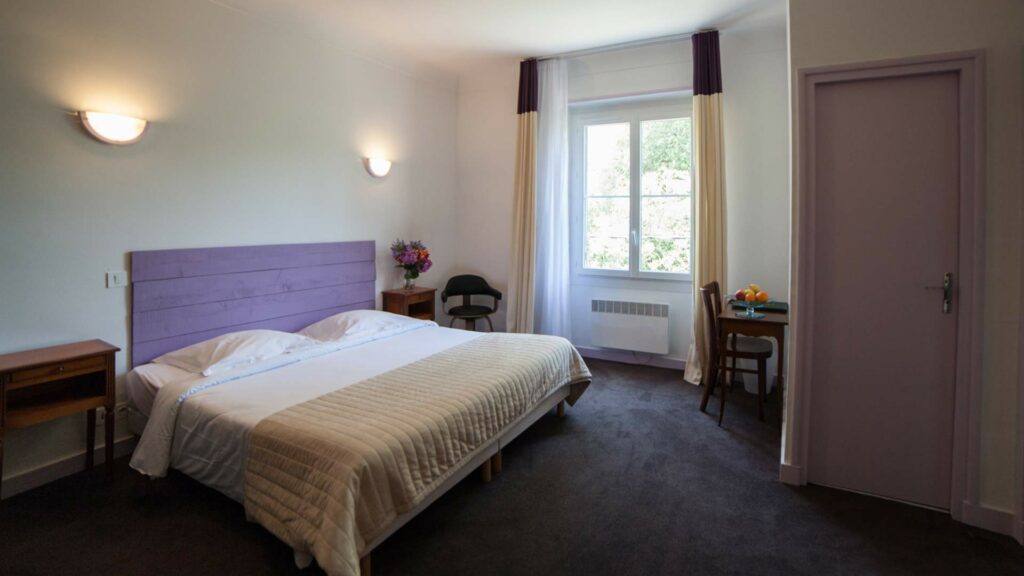 chambre-triple-bois-principale